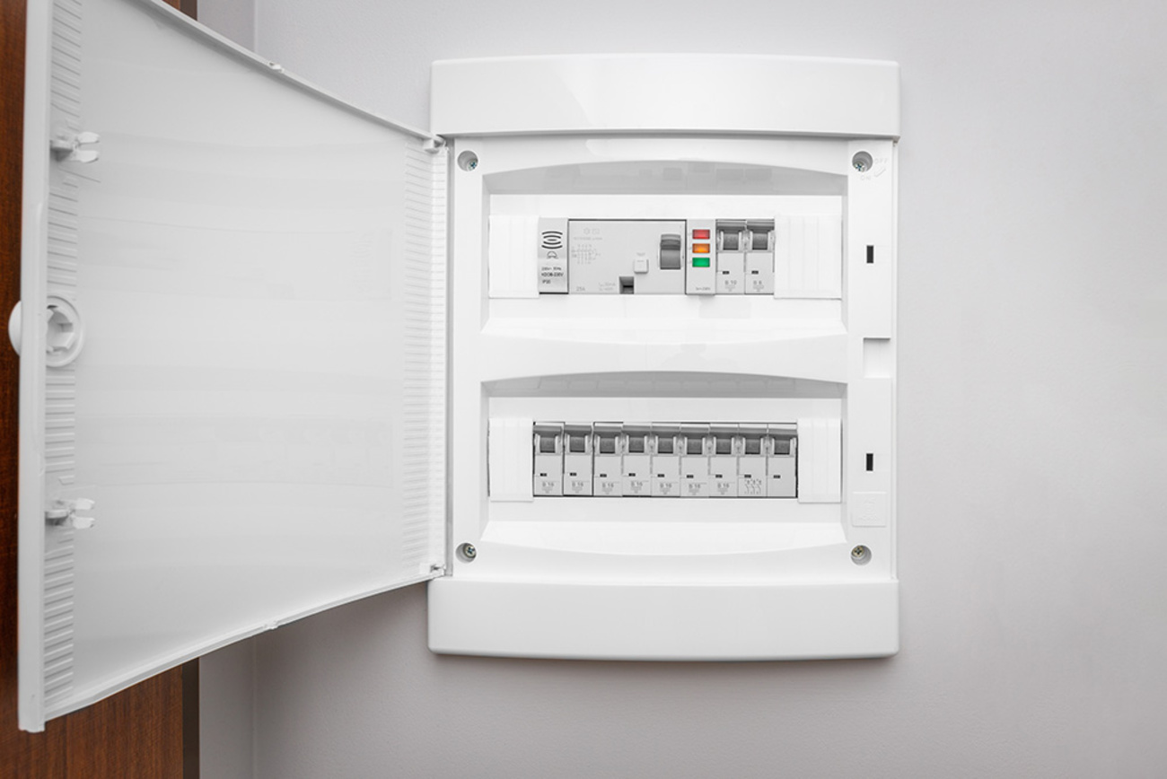 Über­spannungs­schutz bei Elektro Schäfer GmbH & Co.KG in Würzburg