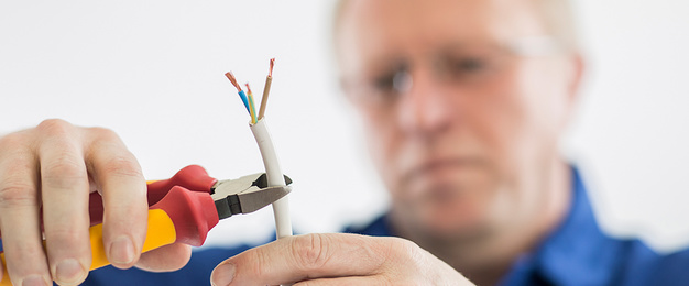 DGUV Vorschrift 3-Check bei Elektro Schäfer GmbH & Co.KG in Würzburg
