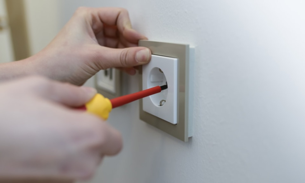 Elektro­installation bei Elektro Schäfer GmbH & Co.KG in Würzburg